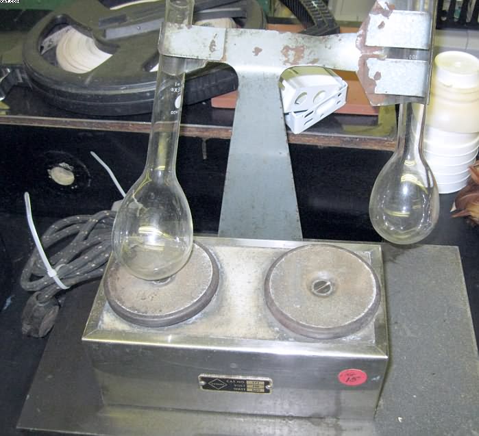 HENGAR KJELDAHL APPARTUS, Nitrogen determinator,